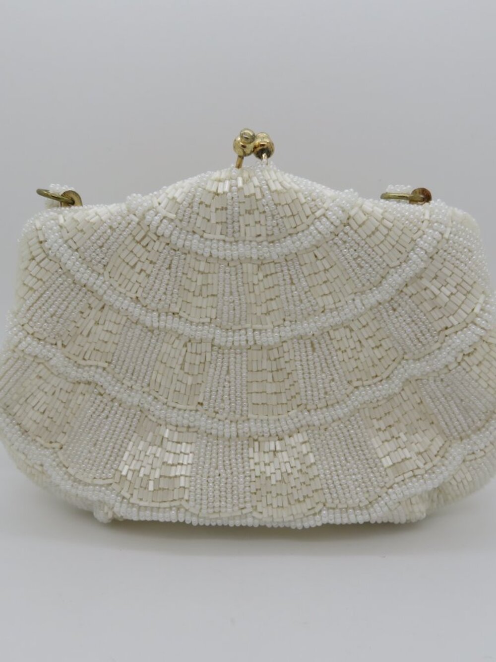 Walborg White Beaded Kiss Lock Purse w Mirror